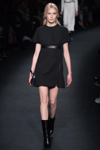 Look 31